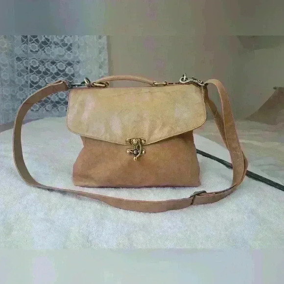BOLLA Classic Soft Leather Messenger Bag Crossbody Light Brown Handbag Purse - Picture 14 of 16